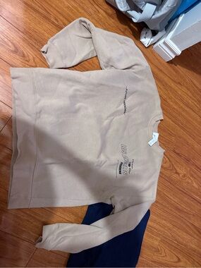 H&M Beige Crewneck Sweatshirt